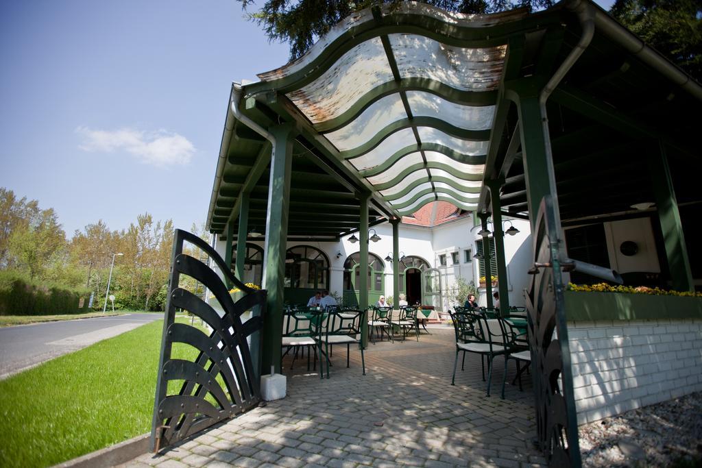 Tornacos Hotel - Хедькё Экстерьер фото
